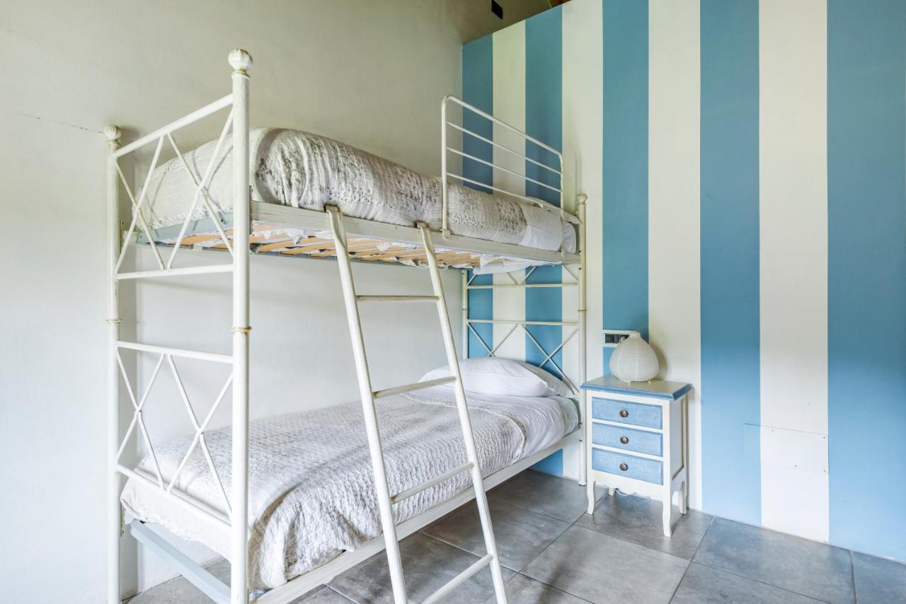 Agriturismo Il Salice Tizzano Val Parma 外观 照片