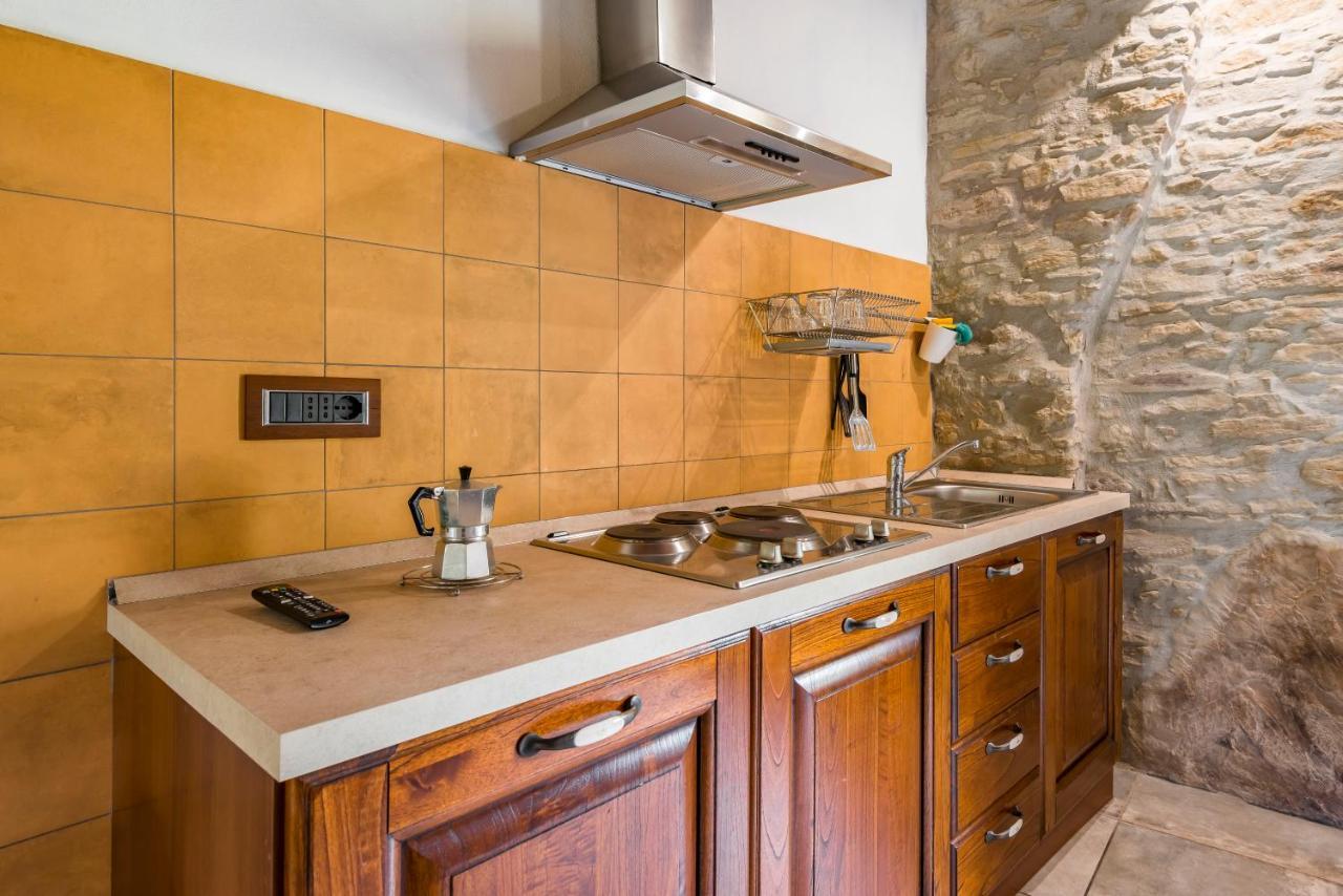 Agriturismo Il Salice Tizzano Val Parma 外观 照片