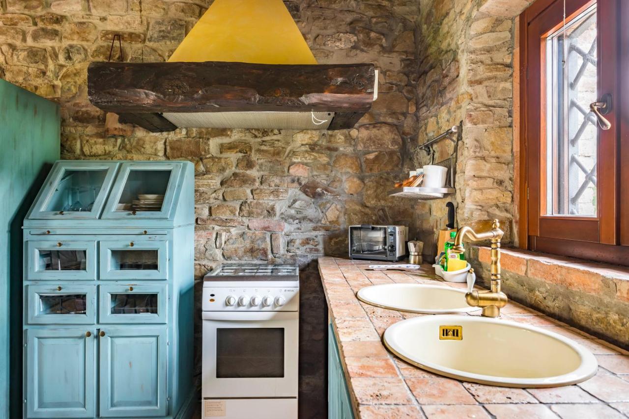 Agriturismo Il Salice Tizzano Val Parma 外观 照片