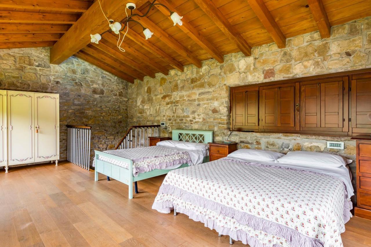 Agriturismo Il Salice Tizzano Val Parma 外观 照片