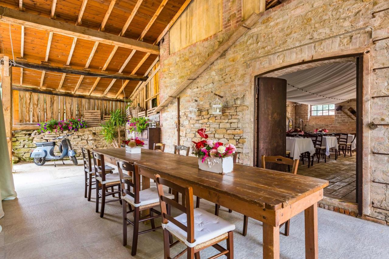 Agriturismo Il Salice Tizzano Val Parma 外观 照片
