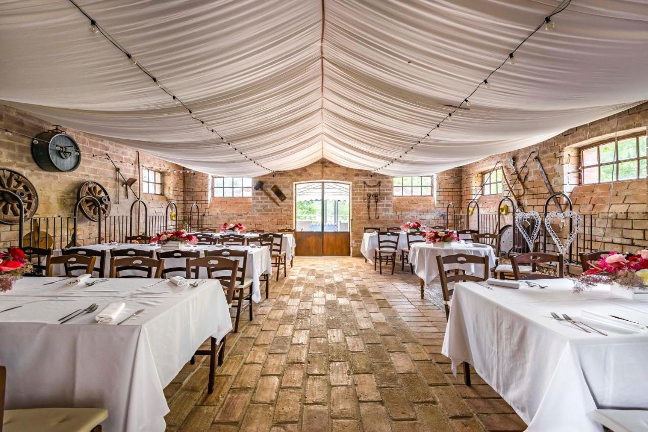 Agriturismo Il Salice Tizzano Val Parma 外观 照片